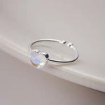 Load image into Gallery viewer, Korea 925 Silver Zircon Love Little Ring
