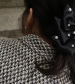Load image into Gallery viewer, Korean Handmade Bow Tie Pearl Hair Clip
