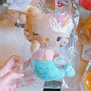 In Stock｜Tan Hello kitty 50th Keychain