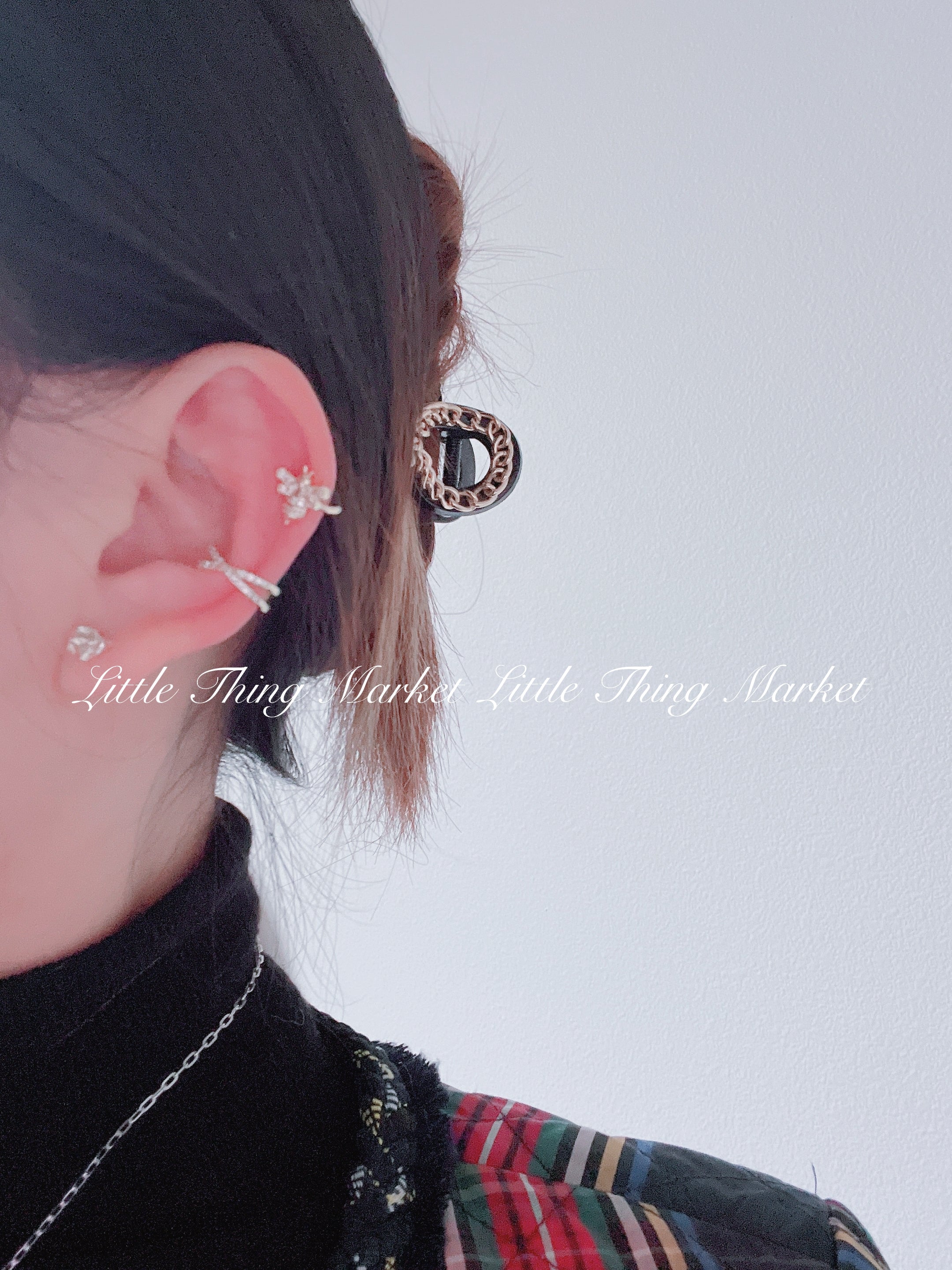 Basic Zircon Gold Ear Clip/ Single