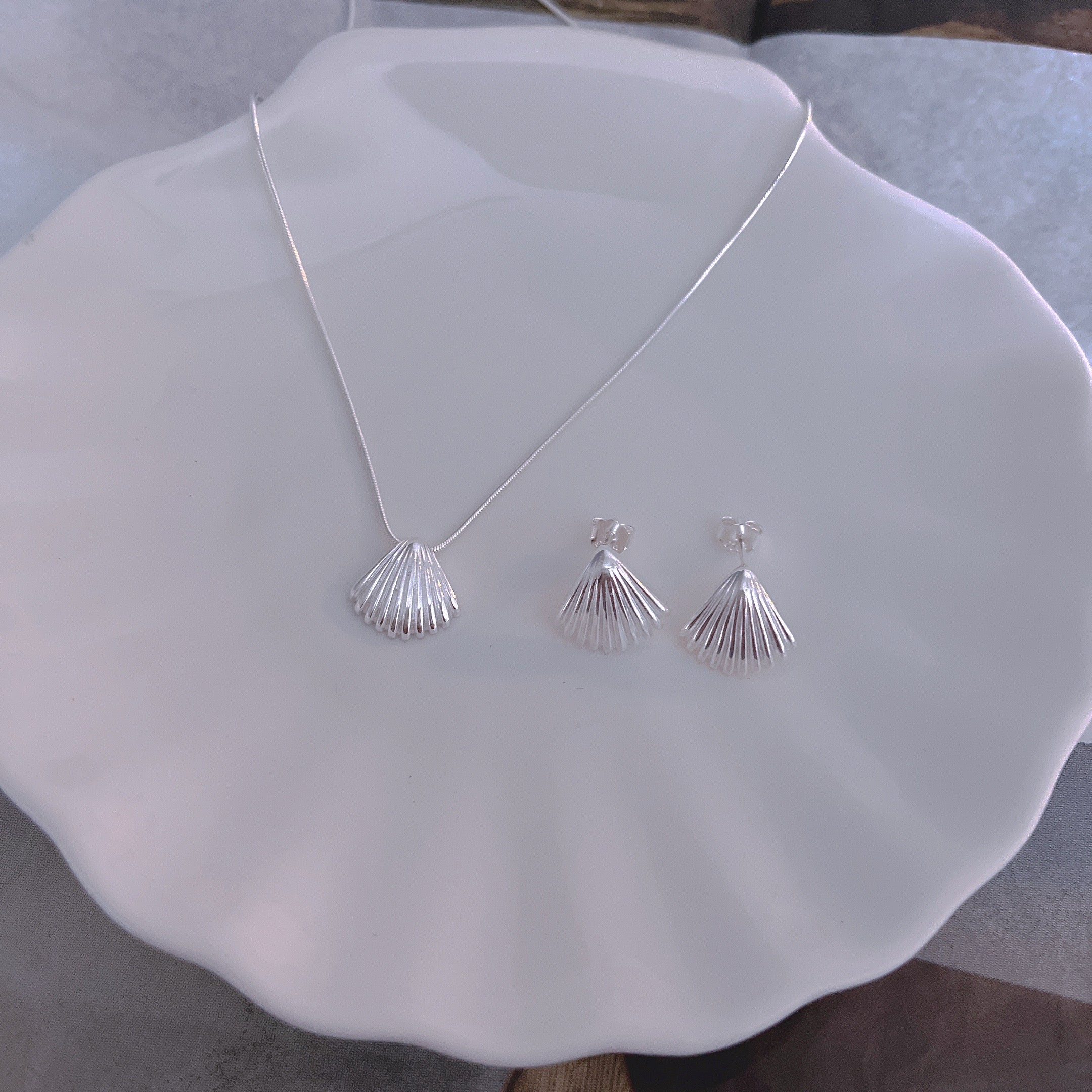 S925 Shell Necklace & Earring