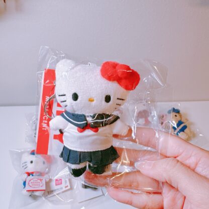 In Stock ｜ME% x Kitty 挂件 - Image 13