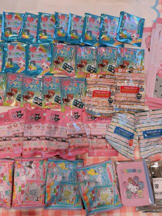 In Stock ｜三丽鸥胶带盲袋